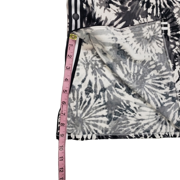 Gray White Tie Dye Bodycon T-Shirt Dress Juniors Sz Med 7-9 Crewneck Stretchy - Picture 16 of 16